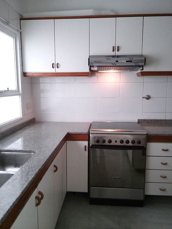 Departamento en alquiler, Belgrano - Capital FederalExcelente 3 amb de Categoria c/COCHERA fija cubierta. Cramer al 2100, Belgrano