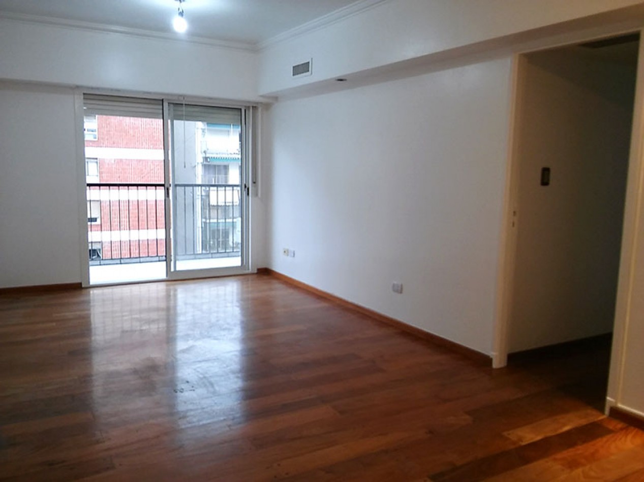 Departamento en alquiler, Belgrano - Capital FederalExcelente 3 amb de Categoria c/COCHERA fija cubierta. Cramer al 2100, Belgrano